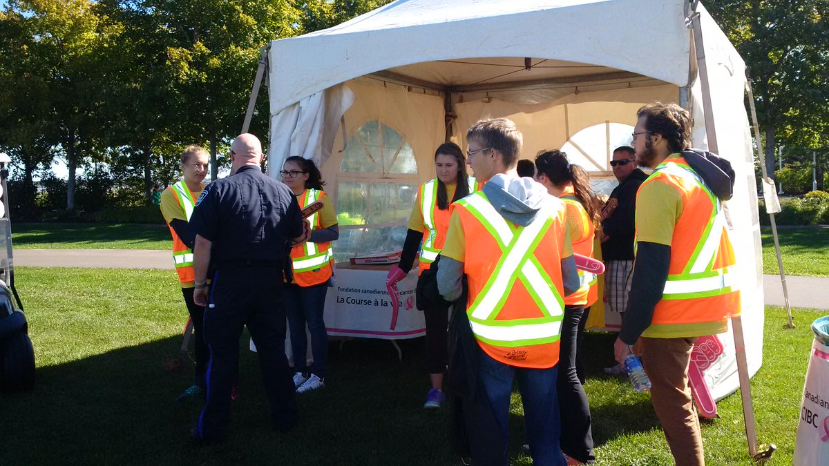 Route marshalls are getting briefed and ready to keep #PEI #CIBCRunfortheCure runners and walkers safe! <a href="/ChtownPE/">City of Charlottetown, PE</a>