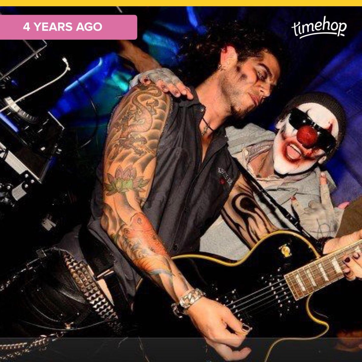 jasonmercurio's tweet photo. #timehop #thn #clowns #guitars #vampiresclub #chins #epiphone http://t.co/loyULWinMC http://t.co/MzXLx8UJLA