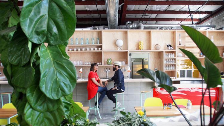 Where to find top vegetarian and vegan restaurants while on the road  ow.ly/SZrxf