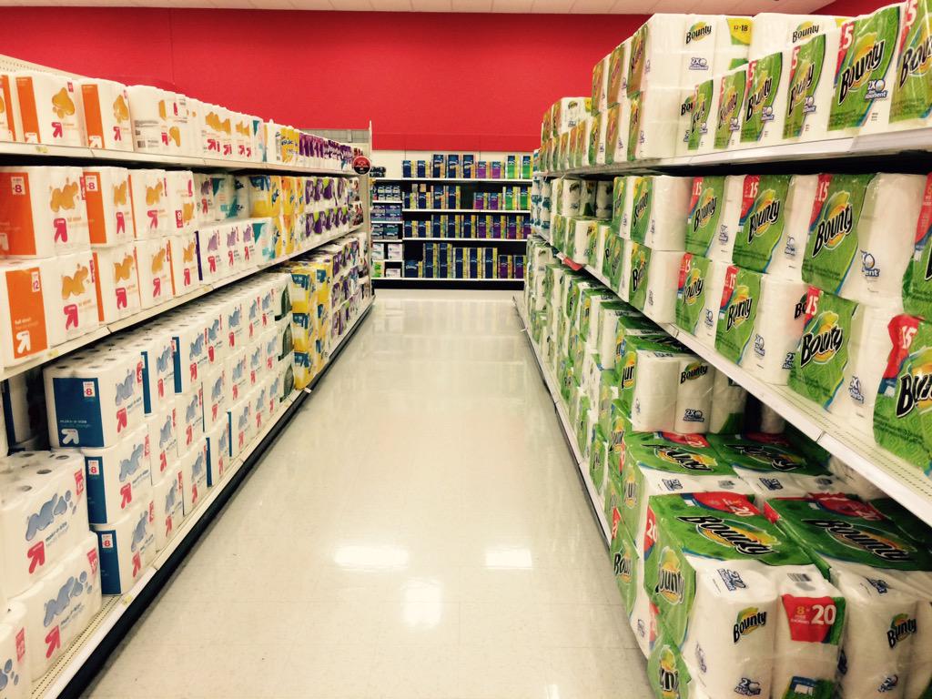 SFQ'ing it up at T1799 and having fun! 7 tubs out! #fillthefloor <a href="/Toddo10/">Todd Williams</a> <a href="/StaceyGia31/">Stacey Giacomazzo</a> <a href="/Jeff_DeMoss/">Jeff DeMoss</a> <a href="/MelissaStanner/">Melissa Stanner</a>