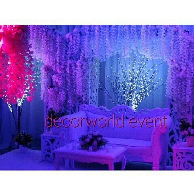 All those lightings...beautiful couple area...pic via @decorworldng #nigeriandecorator #co… ift.tt/1VyDhVD