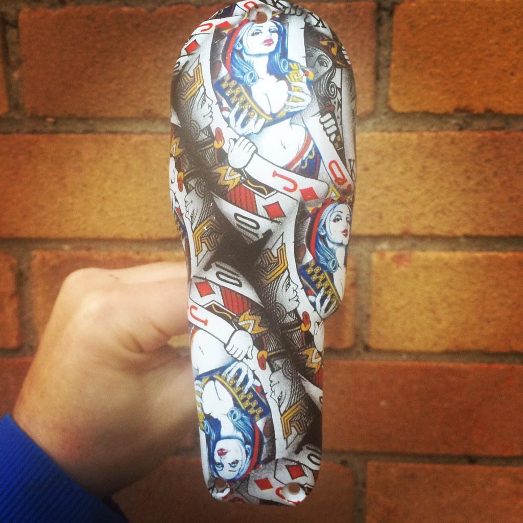 RateMyBarber's tweet image. customclipper: Play your cards right all the time!  #customclipper #barbercompany #barber #GreatBritishBarberBash …