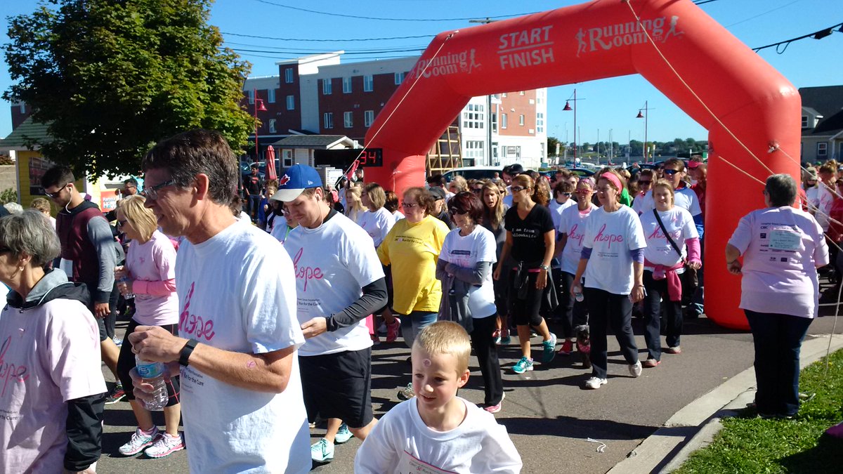And they're off! #PEI #CIBCRunfortheCure