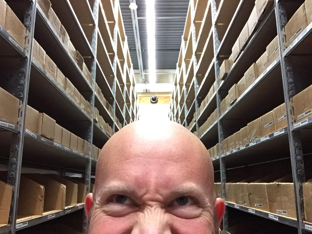 jason_palomo's tweet photo. All Halloween to the floor baby!#EmptyIsAccurate #T2098 #D368 #G397 @TomvMoore @CBedokis http://t.co/3la0Bjgz0w
