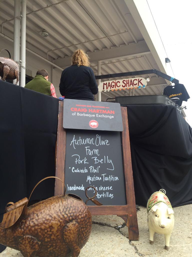 bbqexchange's tweet photo. #bbqex is waiting for you @COCHON555 http://t.co/PGSyMhsJfk