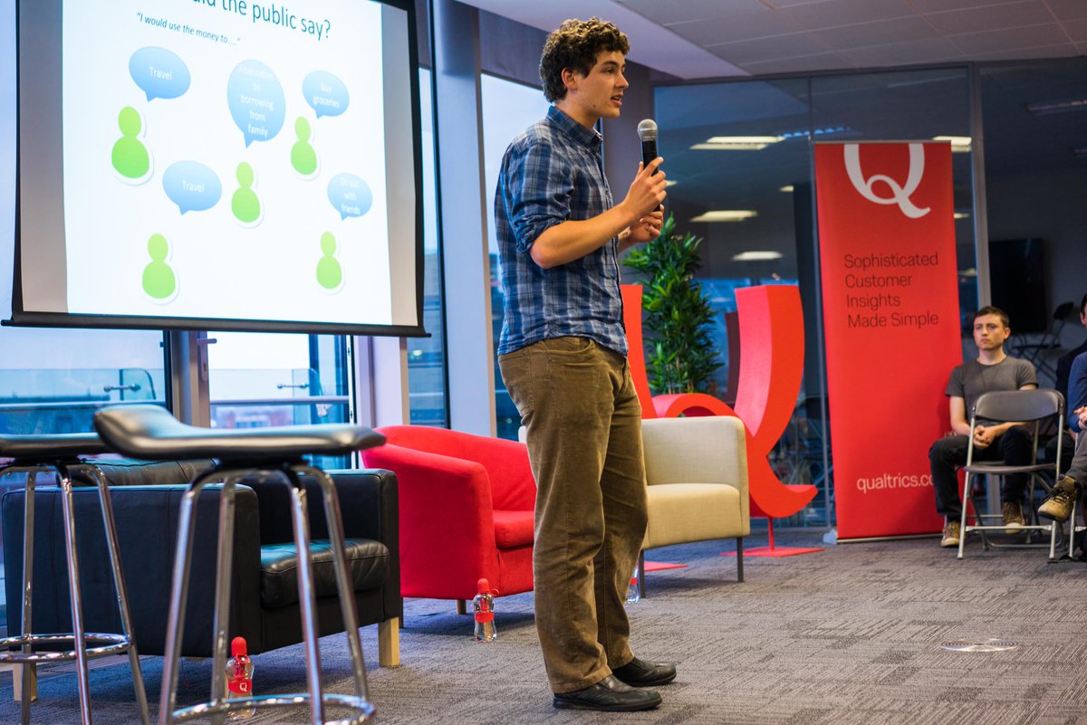 IdeaStarterHQ's tweet photo. @minute_money is now giving us their theories! #Startup #TEStrinity #FinTechIdeas http://t.co/OJTLwMcHl2