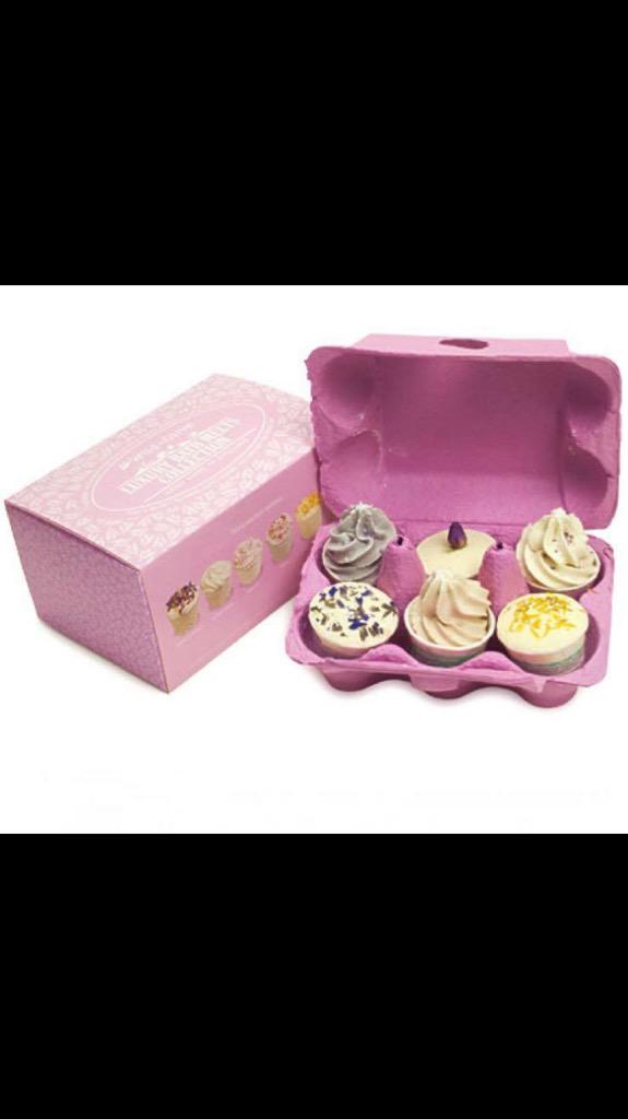 Strawberry House (@strawberryhse) on Twitter photo 