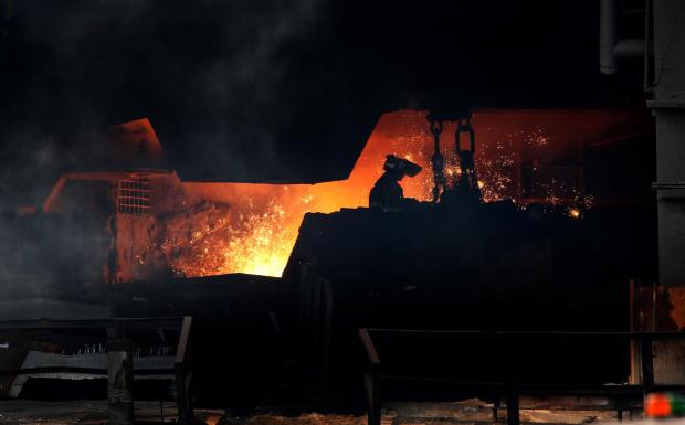 TheNorthernEcho's tweet photo. BREAKING: SSI coke ovens will run out of fuel within hours says MP #northeast #SaveOurSteel http://t.co/pcW10zmfh8 http://t.co/s1kaGvcPq5
