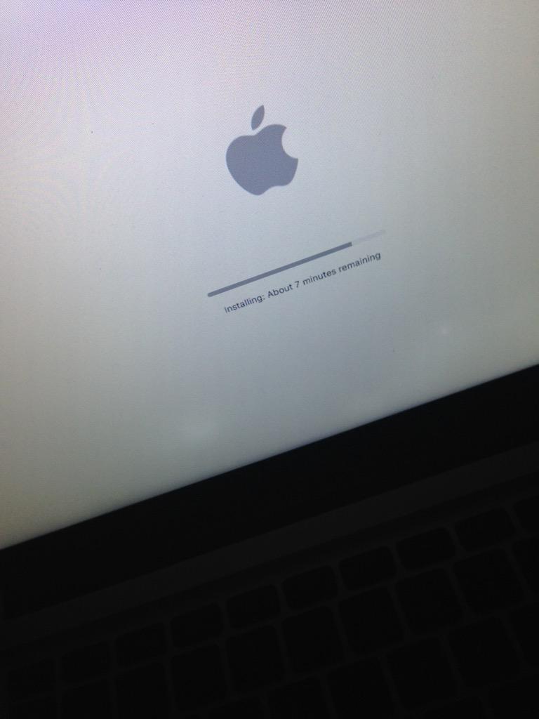 dominikras's tweet image. Working on MacOS updates today #ElCapitan #MacOSX #OSX10