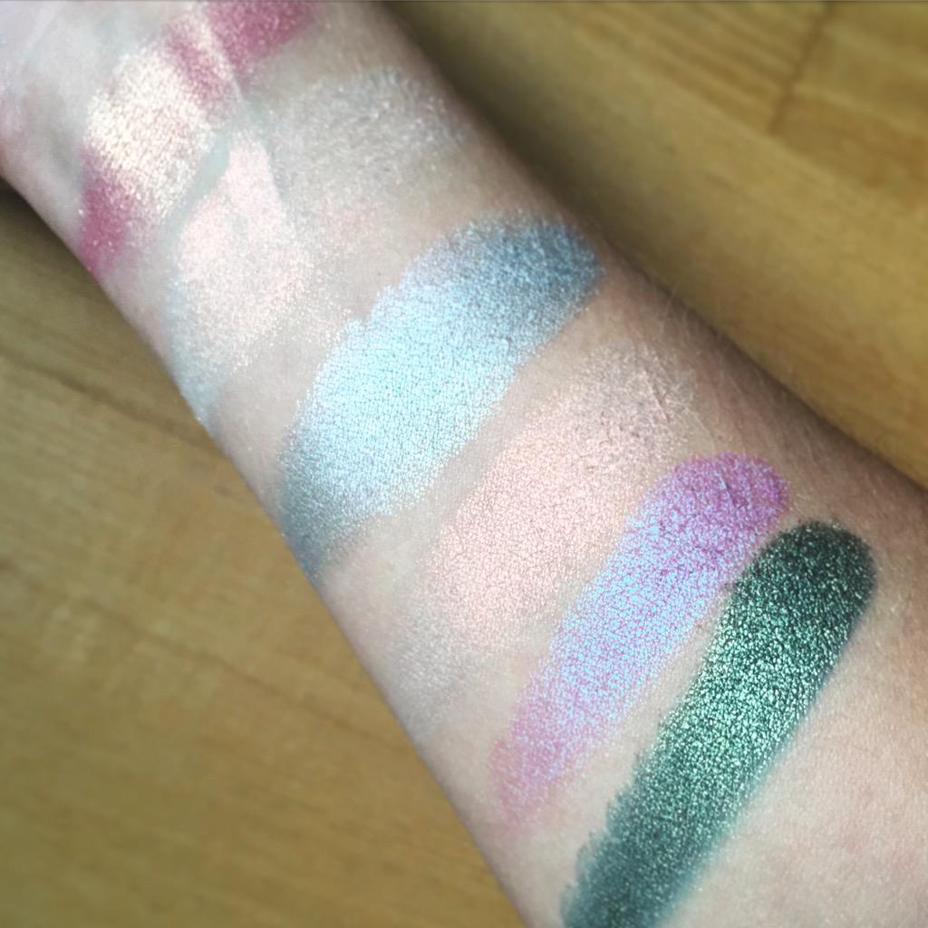 Angeschka's tweet photo. These dupchromes you guys! 😱 @MakeupGeek I love these, GGWP ❤️ #doyouduo http://t.co/wg8rHlXSyR