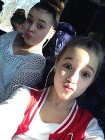 _Karianny's tweet photo. Maddie Ziegler K Kendall Vertes Beautiful Girls All I want Kisses
@maddieziegler @Kk_Vertes http://t.co/GnkRPrg9fy