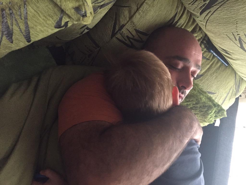 Mientras unos se han ido al campo, otros de toros, otros al fútbol, otros al bar y otros de encierro yo e decidido...