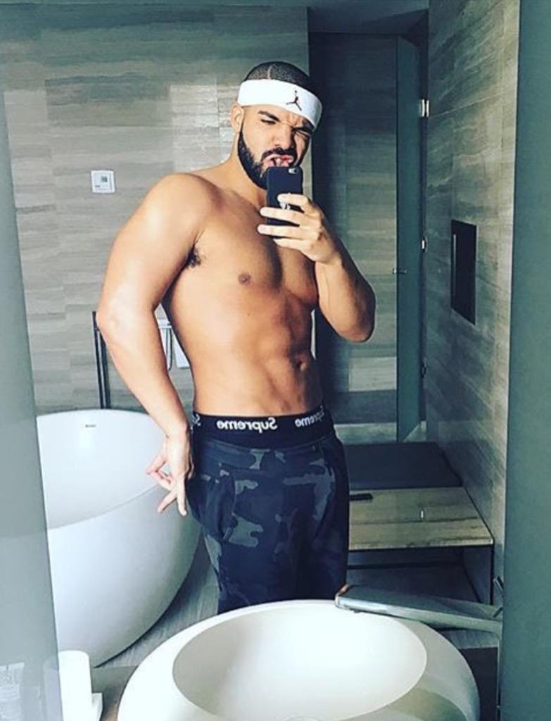 Drake leaked photos