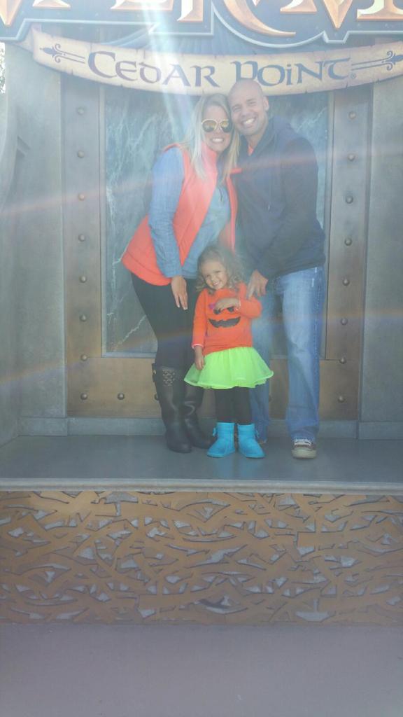 Taite1700's tweet photo. Valravn dives into @cedarpoint in 2016! #cp2016 #cp #cp422 http://t.co/vAwk9xEQ4q