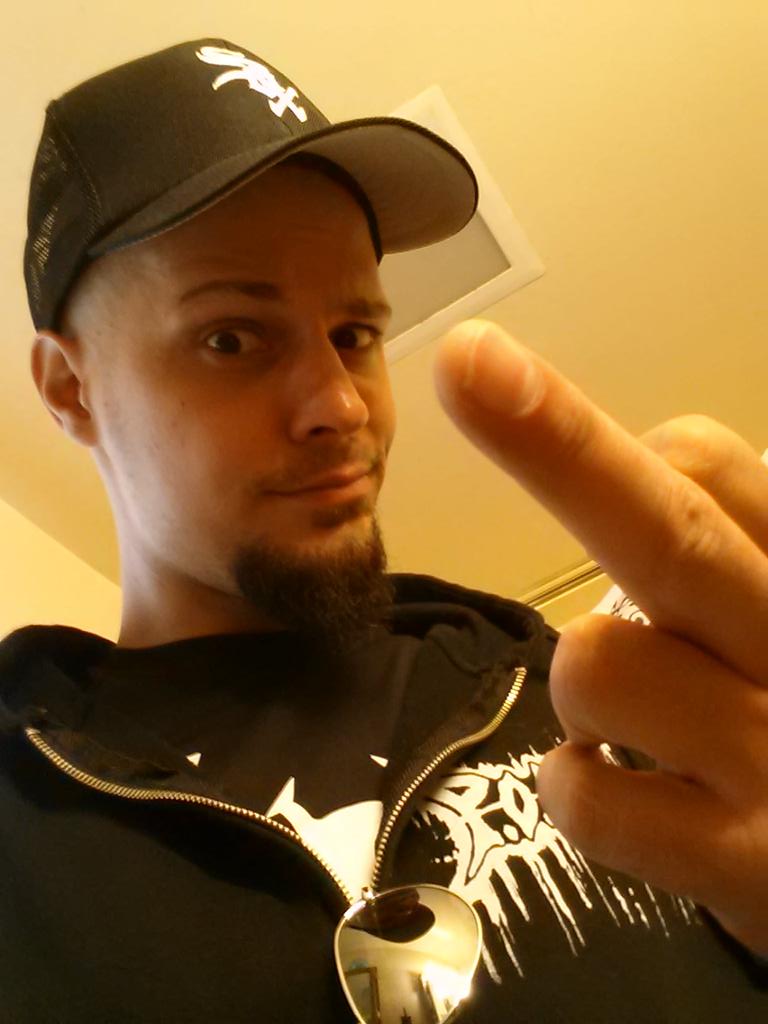 MoistDisciples's tweet photo. Happy Birthday to @theJuiceWillis Master of the Juice #MoistenedDisciples #Juicifuge http://t.co/CrAfskMFHg