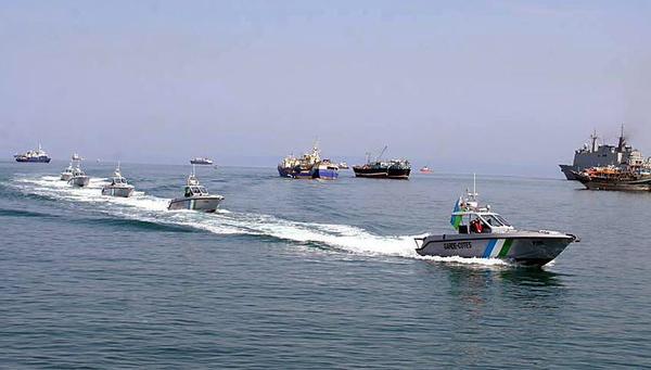 السعودية تُقدِّم 5 زوارق بحرية سريعة لدولة جيبوتي CQgAozGWIAAjeAS