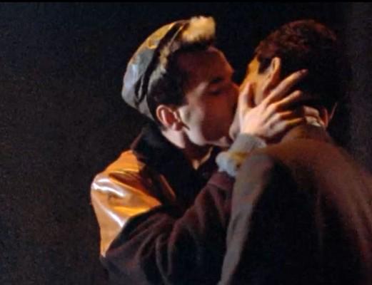DennisLarkin's tweet photo. #NotYourAverageJoe #cummingsoon #LGBT #shortfilm #ClassicQueerCinema #DanielDayLewis #MyBeautifulLaundrette http://t.co/3SXdQfpEUP