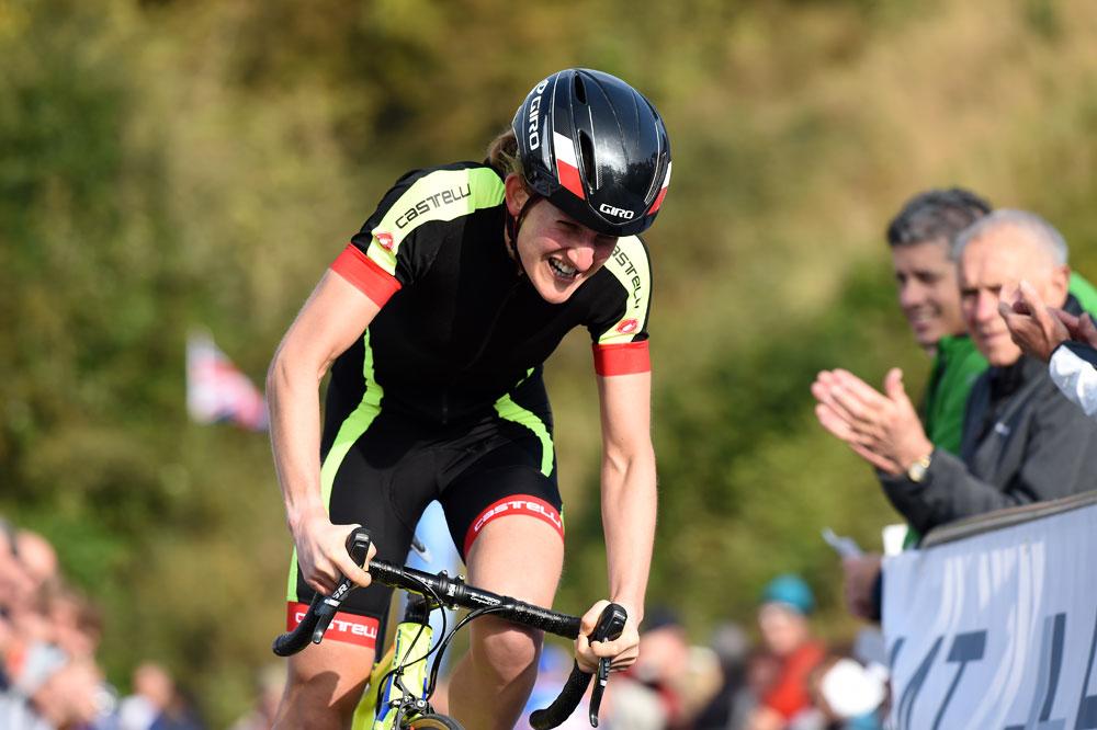 cyclingweekly's tweet image. Monsal Hill-Climb 2015 in pictures (+ brief report/results) | trib.al/7aw1SiG