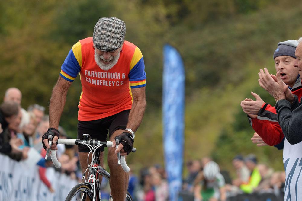 cyclingweekly's tweet image. Monsal Hill-Climb 2015 in pictures (+ brief report/results) | trib.al/7aw1SiG