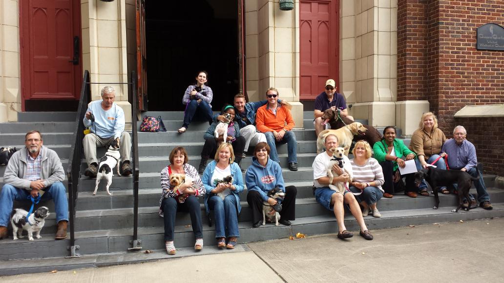 QuapawUMC's tweet photo. We had some happy parishioners during our #BlessingoftheAnimals service today! It might have been the treats. http://t.co/tnOe4WOstD