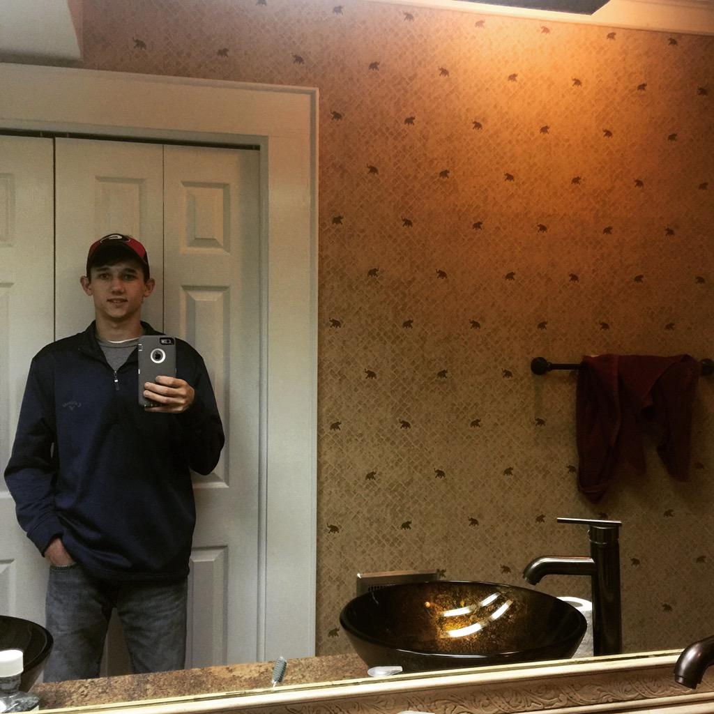 HdInfinityy's tweet image. #ss plus I'm so ready for winter to be here