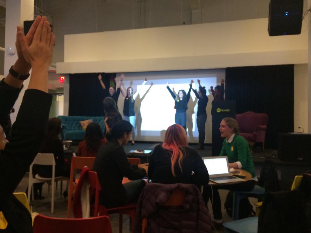 AyunasCode's tweet photo. Kumpear team does a power pose and gets a cheer from #sheHackers !! ππΎπππΏππΌππ½ #SheHacksNYC @socialmonarq @SpotifyEng http://t.co/9aNsySb86p