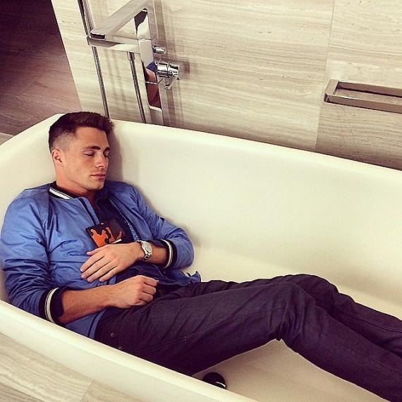 xDopeAndRock's tweet photo. Supongo que yo también marcharé a dormir. Mañana más pero no mejor. #slavestyle http://t.co/47E6TZCSNi