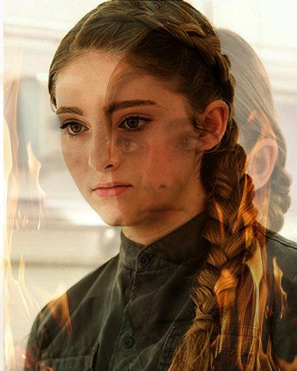 WillowShieldsPH's tweet photo. I'm in love with this latest still from #Mockingjay part 2 #saveprim http://t.co/BhzdhH4QO0