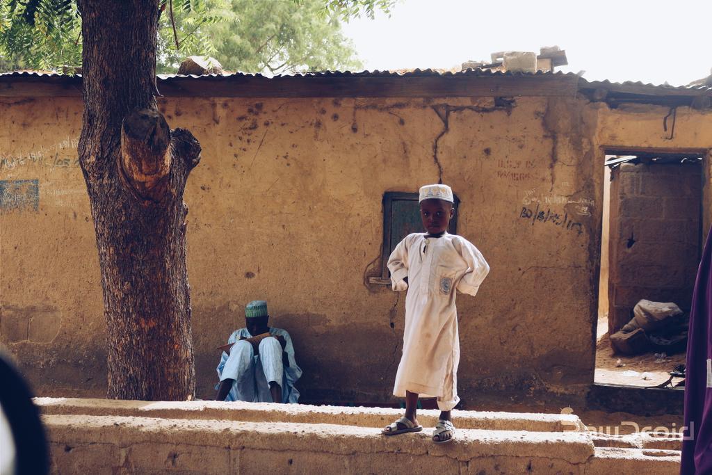 bits_of_borno's tweet photo. Spotted: A boy on his way to Islamic school. #Mafoni #Maiduguri #Borno #bitsofborno #photojournalism http://t.co/y7ef19cVjY