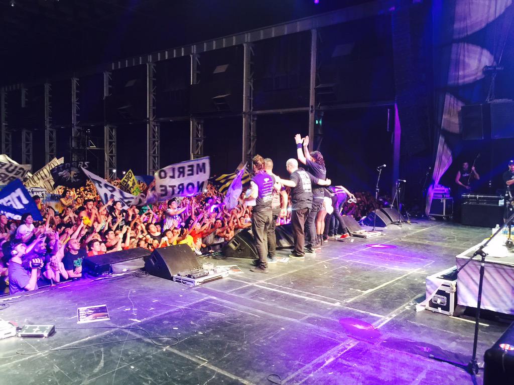 josedpalazzo's tweet photo. El final de don osvaldo en @PlazaDeLaMusica http://t.co/ZVEXwY3Xvi