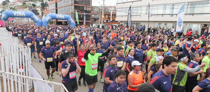 RadioValparaiso's tweet photo. Más de 8 mil personas participaron en la Maratón de Viña del Mar: http://t.co/zoQvZ2yzJQ http://t.co/dEPpUtZ3Ct