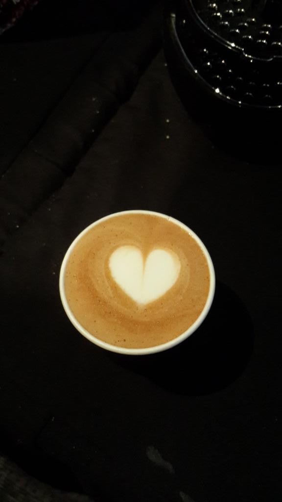 Magenta Coffee tweet media