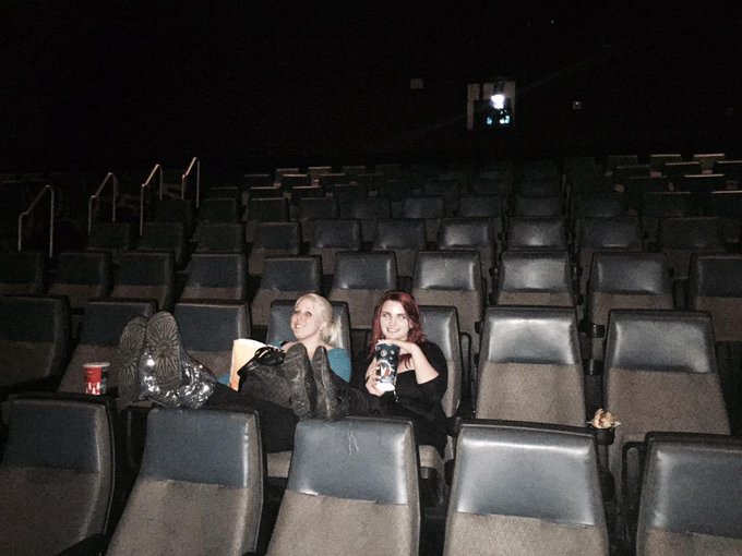 At the movies with @AllieBayMFC seeing The Martian #EmptyTheatre http://t.co/3C1f6PytAH<a class="tags" href="/tag/alliebaymfc">@alliebaymfc</a><a href="/tag/emptytheatre"class="tags"><span>#emptytheatre</span></a>