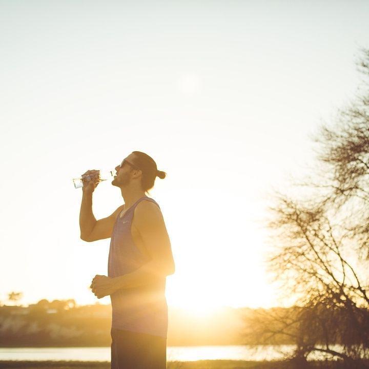 Did you know People Water is a natural spring water with a pH of 7.2 or higher? Stay hydrated and stay healthy.
#pe…