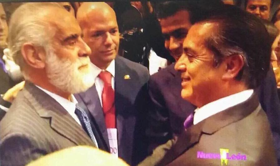 lopezobrador_'s tweet photo. Mucho ojo, no se equivoquen, El Bronco encarna el salinismo, es independiente del pueblo, no de la mafia en el poder http://t.co/8NTy7IKb7V