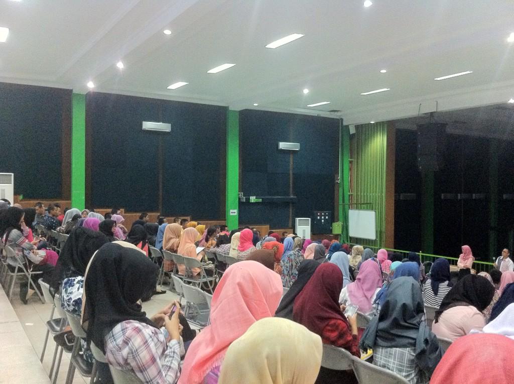 First lecture fk unmal 2015 :)