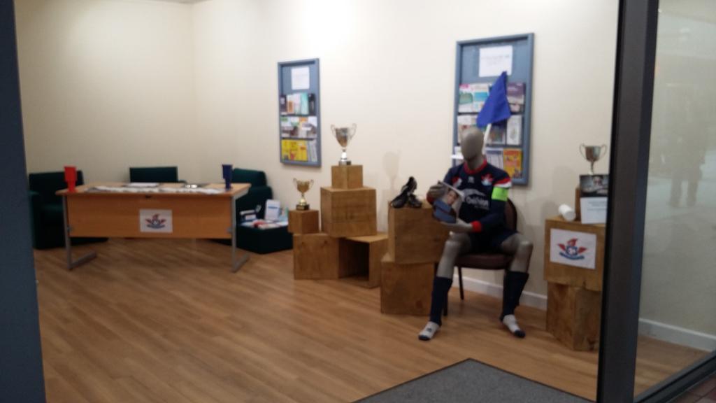 StrandByMeShop's tweet photo. @LivHomelessFC are in the shop until Friday this week promoting their work in the community! http://t.co/Z92ytNvv12