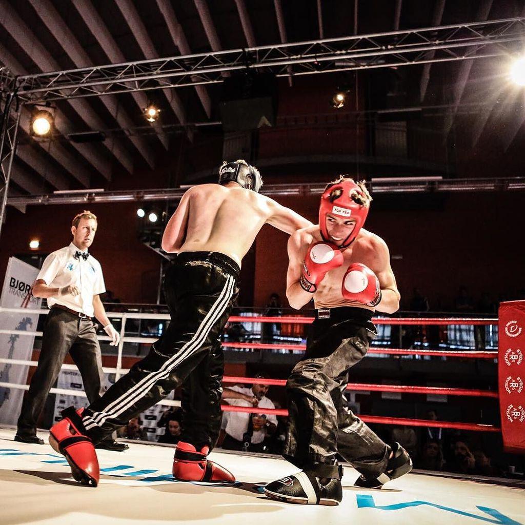 vidarm's tweet photo. Scandinavian Open 2015
#kickboxing #nkbf #martialarts http://t.co/bZhrWH5Zff http://t.co/EgIWuPUkbC