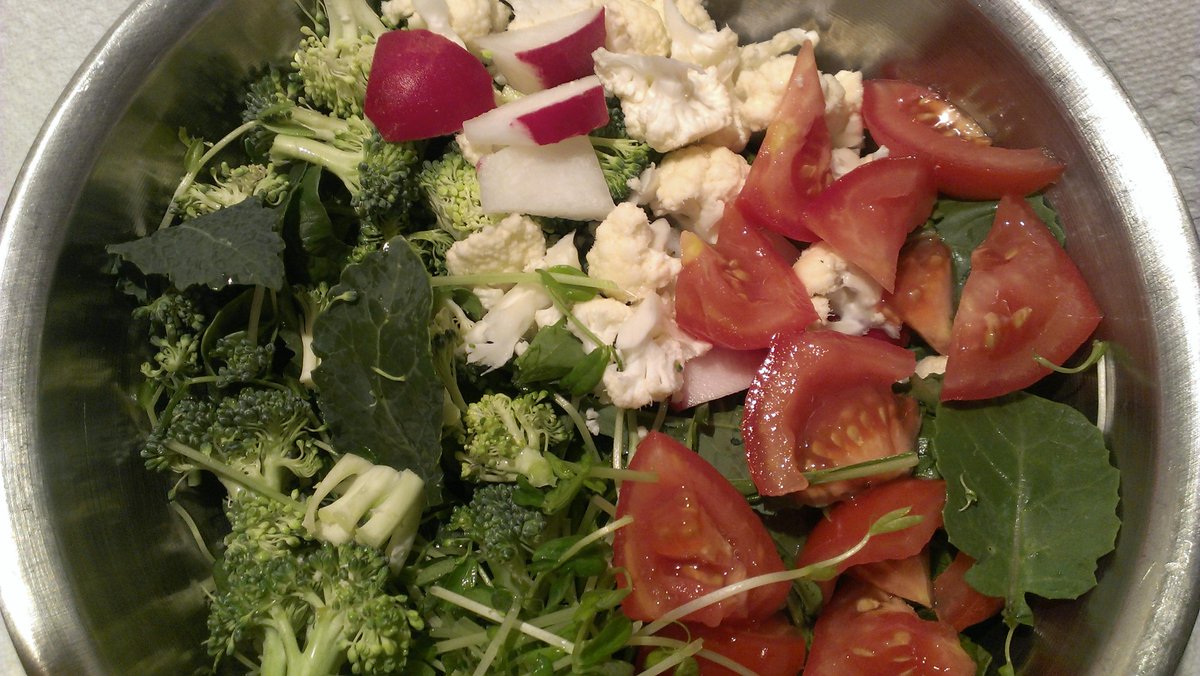 supersaladxpres's tweet image. Delivered to ur door fresh each a.m. 100% organic, nonGMO Super Salad-grab n go Eat healthy SuperSaladExpress.com