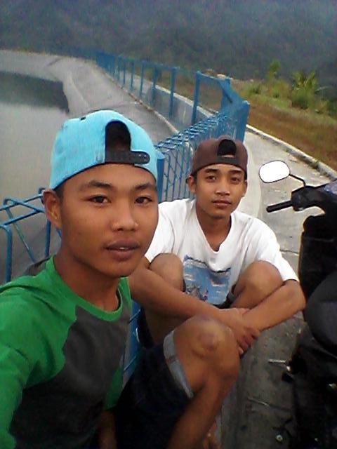 PlonsD's tweet image. 