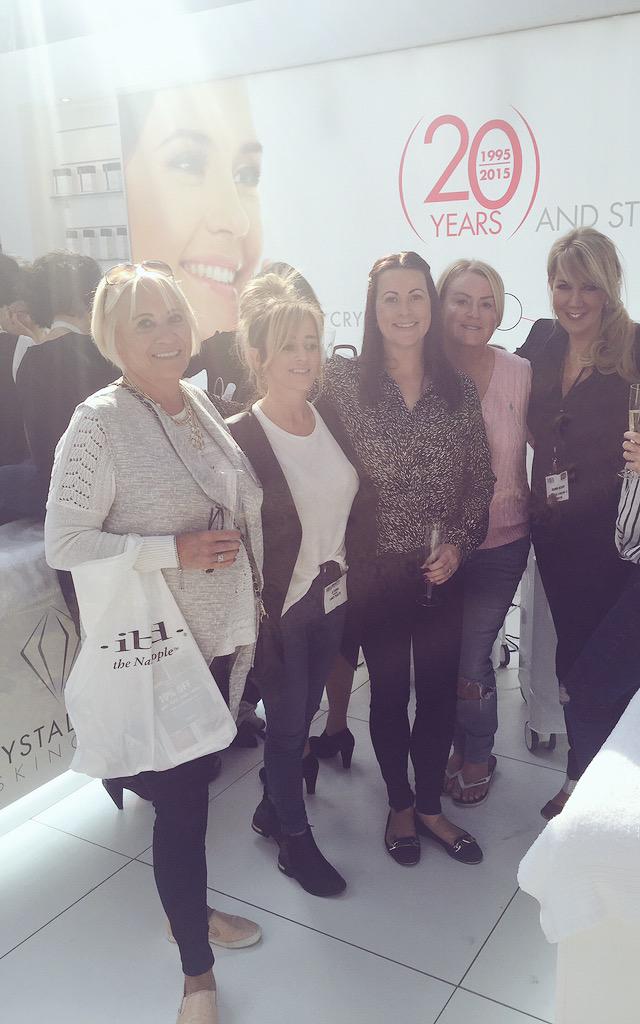 Had the best day at <a href="/olympiabeauty/">Olympia Beauty Experience</a> plus our team met <a href="/sharon_hilditch/">Sharon Hilditch</a> from <a href="/crystalclearskn/">Crystal Clear Skincare</a> just amazing! #bbloggers