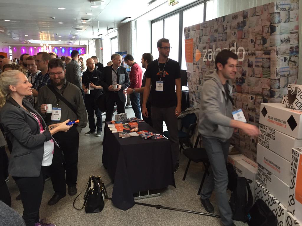 jlsoft2's tweet photo. Action time at @ZalandoTech booth at @GOTOcph #GOTOconference http://t.co/iFOeJrsZse