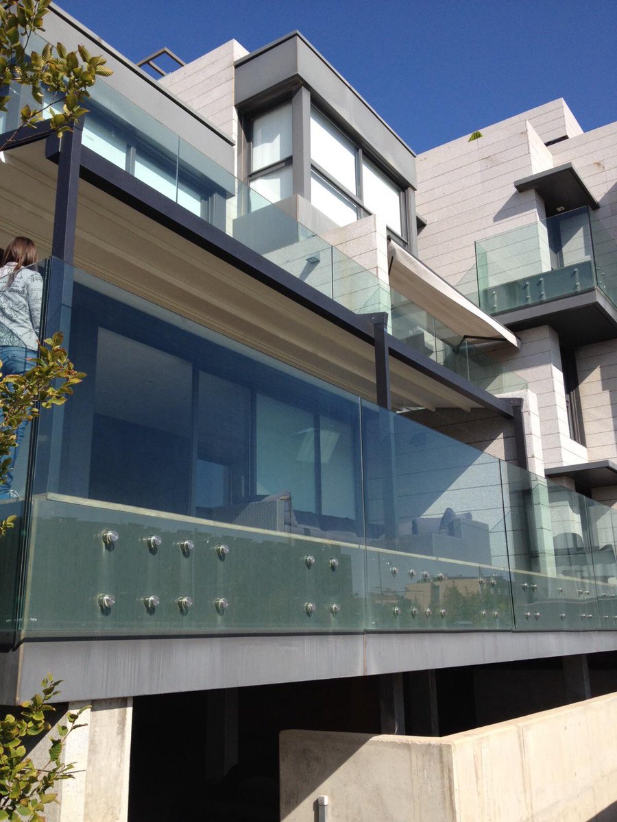 toldosserrano's tweet photo. Ultimo modelo #gennius instalado en Zaragoza, se trata de una vivienda particular. Ampliamos espacio exterior. http://t.co/PnmogZsXsz