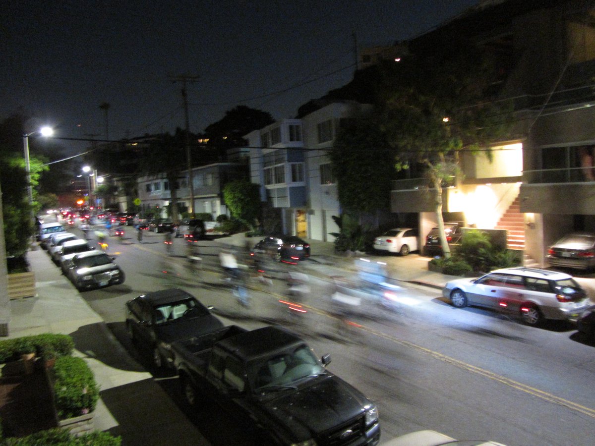 #LACriticalMass is America's Largest Community Bicycle Ride lacriticalmass.org #Cyclist #LosAngeles #cyclinghub