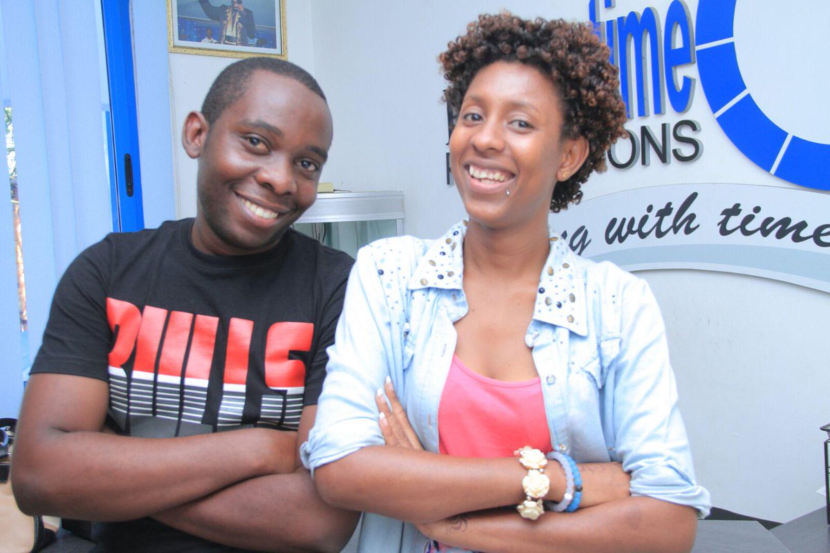 DAUDIWAKOTA's tweet photo. #Mjengoni #Mzigoni na Mina aka Shobooo @hom_work toka @NiambieTZ hahaha ilikuwa siku nzuri kuwa nanyi leo. http://t.co/QMVtMUCZ8G