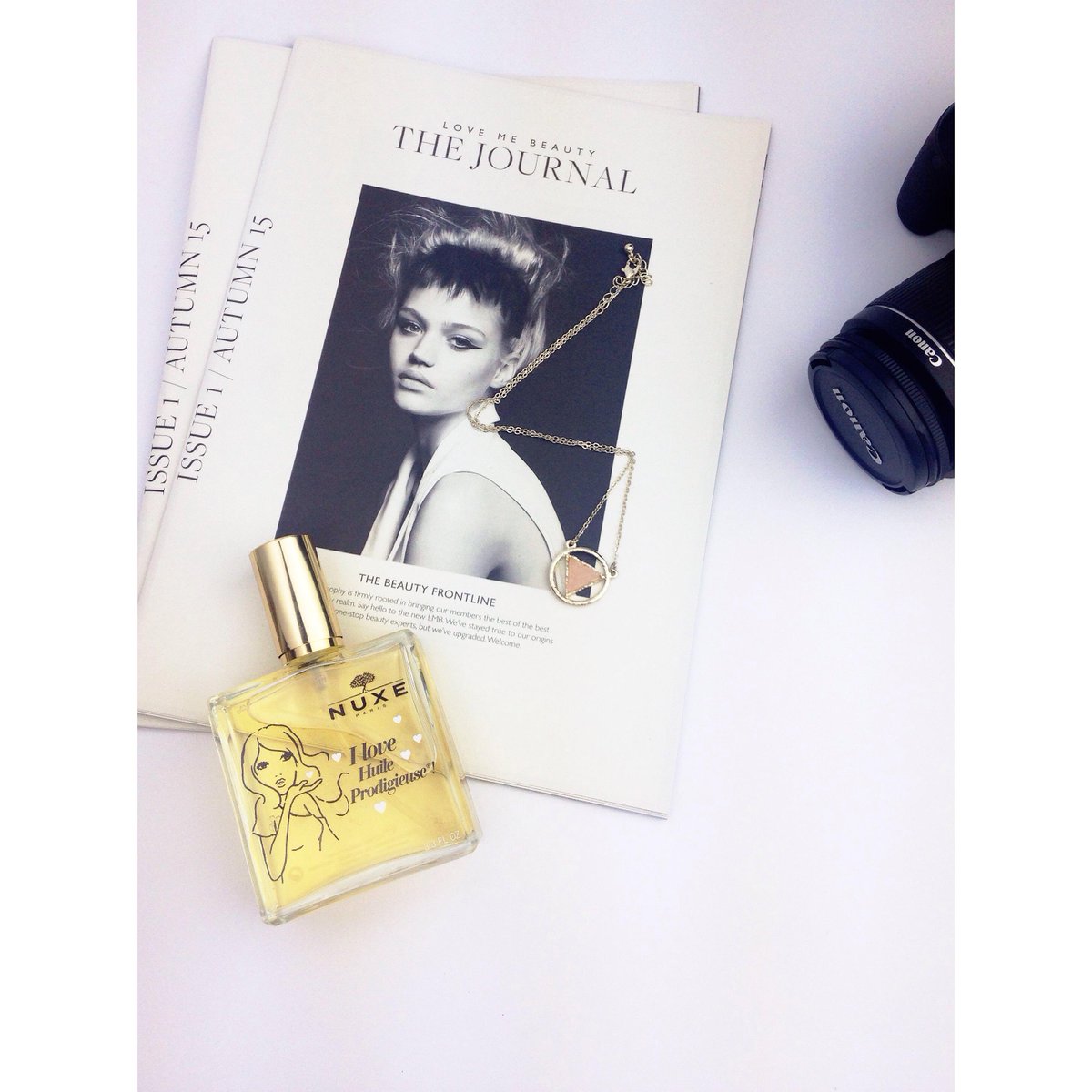 LoveMeBeautyUK's tweet image. #SKINSAVIOUR alert! @nuxe Huile Prodigieuse is a cult classic for a reason... get yours now for just 10 Credits!