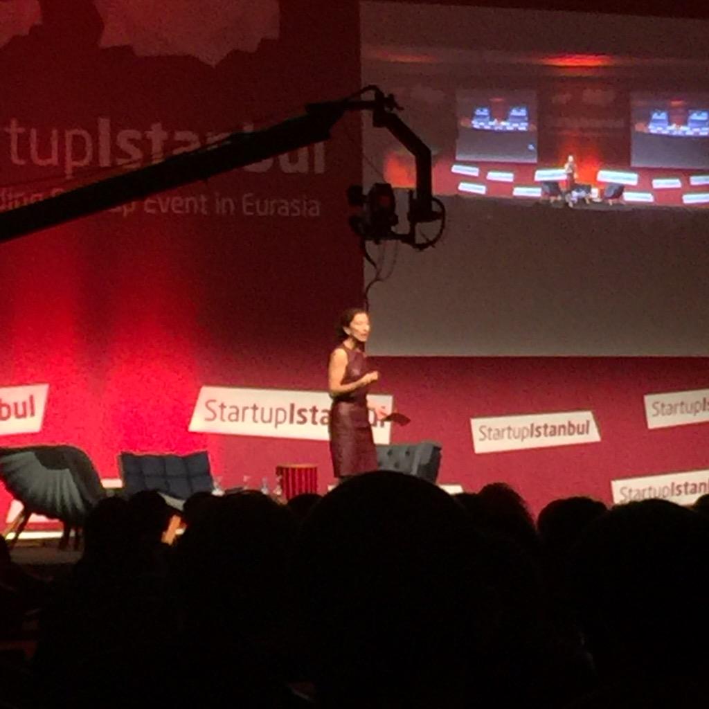 cansusarac_'s tweet photo. One of my favorite people is on the stage. Rocking as always @endeavoringE #startupistanbul http://t.co/EVnfgEv6VC