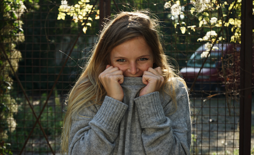 irefmag's tweet photo. Laura geht auf Reisen - in welchem Outfit? Das seht ihr hier: http://t.co/Rik3VVwMvB #irefquito #irefstyle http://t.co/GPXopkrqlZ