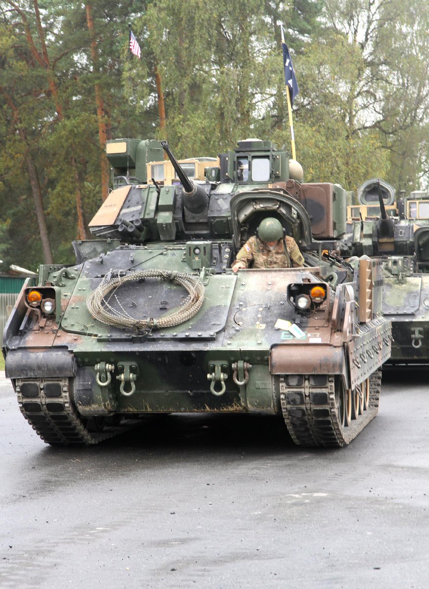 1ABCT_3ID's tweet image. Soldiers from 1-64 Armor prep for Table VI Oct. 5, 2015 at Grafenwohr, Germany. #1ABCT #CombinedResolve