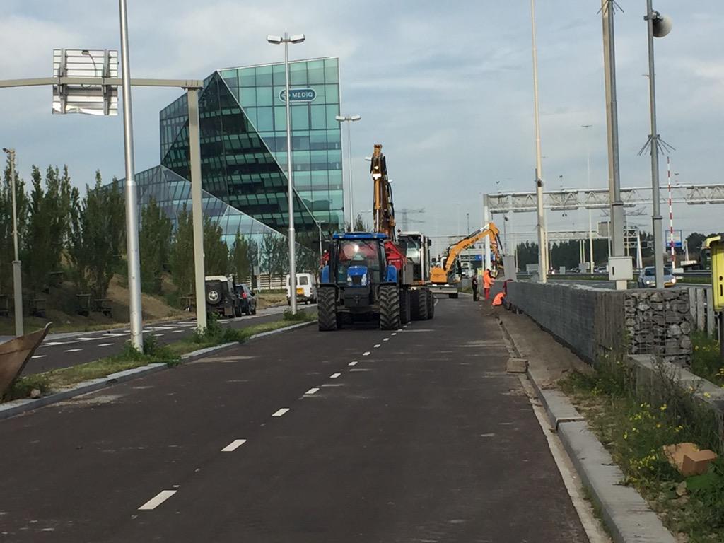 Stadsbaan noord.
Blindering schermen bijna gereed testen tunnel kan starten